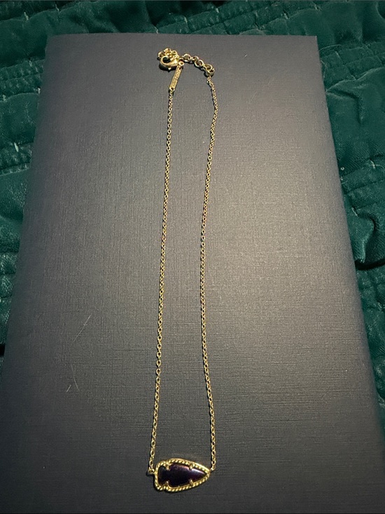 Kendra Scott Jewelry - Kendra Scott Gold Chain Necklace with Purple Stone Pendant